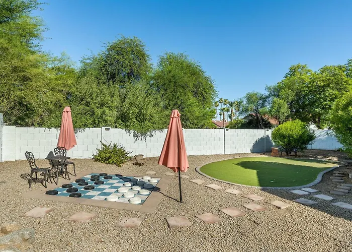 Ferienhaus Unique Chique Backyard Games Pool So Much *